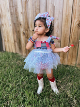 Load image into Gallery viewer, Shoulder Tie Top
