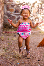 Load image into Gallery viewer, Thelma &amp; Louise
